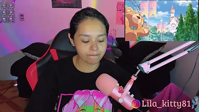 Snapshot of lila_kitty81 chatting on 10.28.25 lila kitty81 online show from 10.28.25