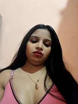 Snapshot of Maahhii_2 chatting on 01.07.26 Maahhii 2 online show from 01.07.26