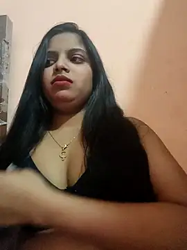 Snapshot of Maahhii_2 chatting on 01.16.26 Maahhii 2 online show from 01.16.26