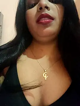 Snapshot of Maahhii_2 chatting on 01.17.26 Maahhii 2 online show from 01.17.26