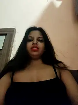 Snapshot of Maahhii_2 chatting on 03.28.26 Maahhii 2 online show from 03.28.26