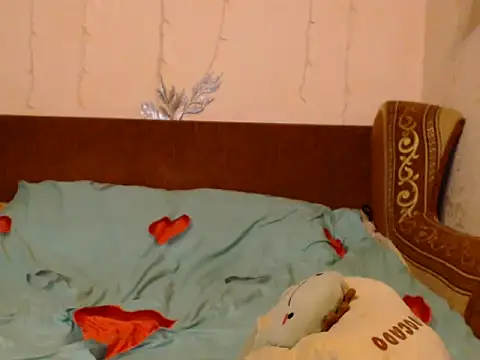 Veronica-Luxs online show from 02.13.26