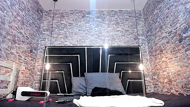 ALYANNA HOT  online show from 12.15.25