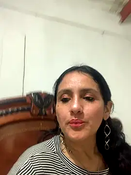 Snapshot of kataleya_29 chatting on 09.13.25 kataleya 29 online show from 09.13.25