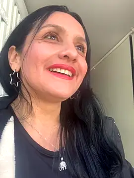 Snapshot of kataleya_29 chatting on 10.04.25 kataleya 29 online show from 10.04.25