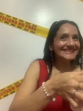 Snapshot of kataleya_29 chatting on 10.11.25 kataleya 29 online show from 10.11.25