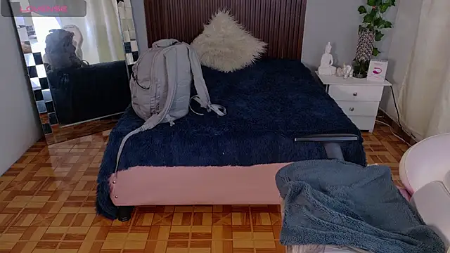 Snapshot of kataleya_29 chatting on 10.16.25 kataleya 29 online show from 10.16.25