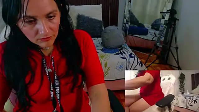 Snapshot of kataleya_29 chatting on 12.02.25 kataleya 29 online show from 12.02.25