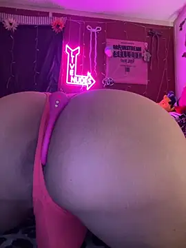 TranSexualJade95 online show from 11.15.25