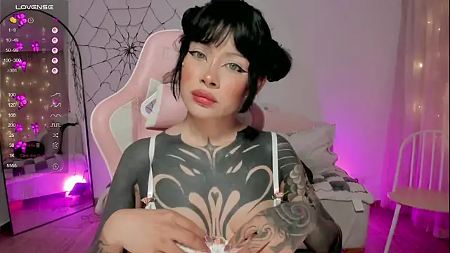 AlinaLukyanova online show from 11.16.25