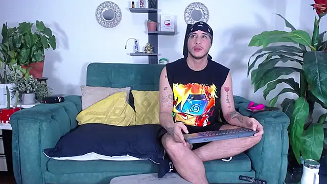 Snapshot of Borsalino_Adam chatting on 09.14.25 Borsalino Adam online show from 09.14.25