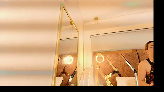 zarah andrew   online show from 11.11.25