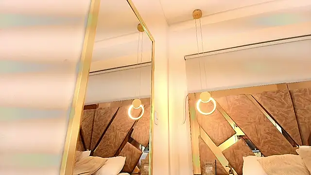 zarah andrew   online show from 11.26.25