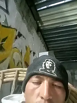 Snapshot of Narckse chatting on 09.30.25 Narckse online show from 09.30.25