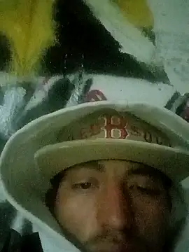 Snapshot of Narckse chatting on 11.04.25 Narckse online show from 11.04.25