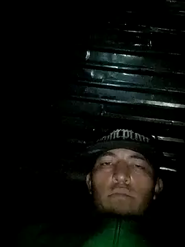 Snapshot of Narckse chatting on 11.18.25 Narckse online show from 11.18.25