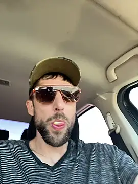 Snapshot of thejohnryancollection chatting on 11.03.25 thejohnryancollection online show from 11.03.25