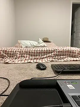 Snapshot of thejohnryancollection chatting on 12.15.25 thejohnryancollection online show from 12.15.25