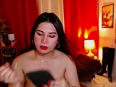 Snapshot of tsBiancalicious chatting on 10.27.25 tsBiancalicious online show from 10.27.25