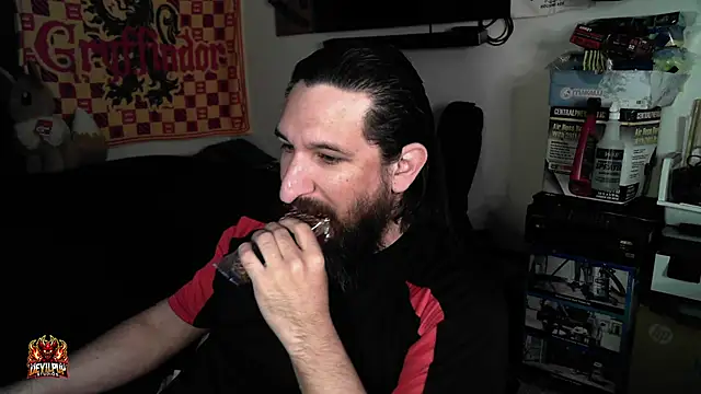 DevilPup75  online show from 04.18.26