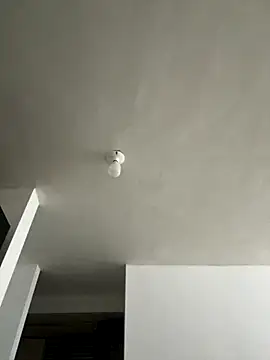 Snapshot of Valen1800 chatting on 10.28.25 Valen1800 online show from 10.28.25