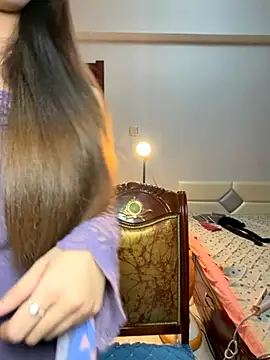 tuanzi125216 online show from 11.14.25