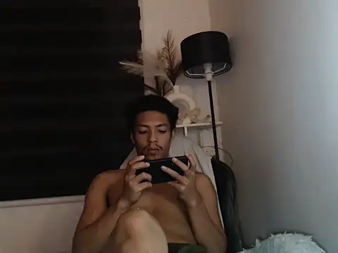 Asian gregor online show from 10.03.25