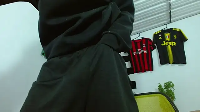 skinny23cm online show from 02.22.26