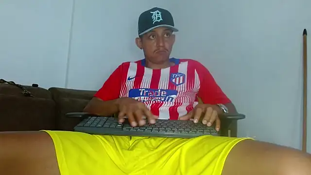 skinny23cm online show from 03.26.26