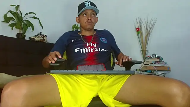 skinny23cm online show from 04.07.26