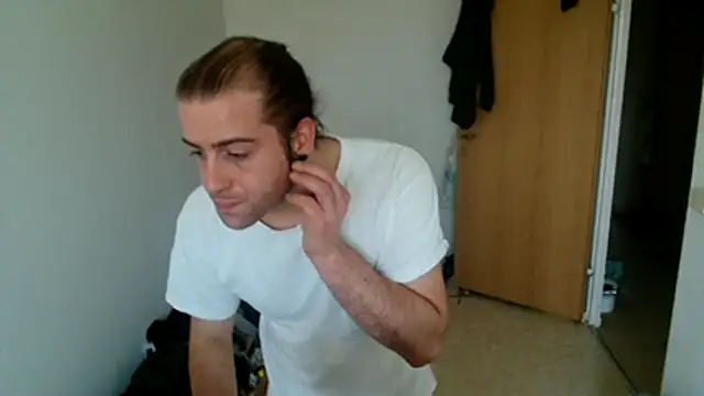 Snapshot of hei_69 chatting on 12.14.25 hei 69 online show from 12.14.25