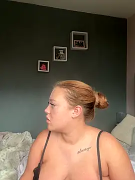 GoddessPrincesss online show from 10.29.25