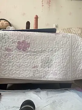 Alicia066 online show from 12.18.25