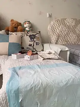 Alicia066 online show from 12.23.25