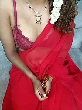 Snapshot of Tamilpallavi chatting on 05.10.26 Tamilpallavi online show from 05.10.26