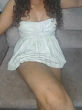 Snapshot of Tamilpallavi chatting on 06.27.26 Tamilpallavi online show from 06.27.26