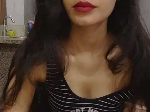 Snapshot of Tanvi_Angel chatting on 05.21.26 Tanvi Angel online show from 05.21.26