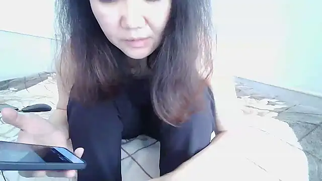 sakuradelreina online show from 02.20.26