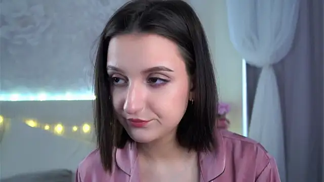 FalineBeacher online show from 04.11.26