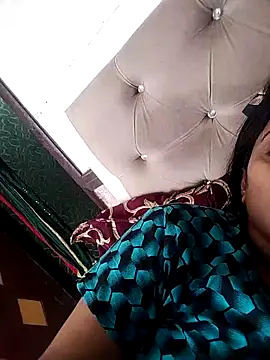 Soniya Roy online show from 04.28.26