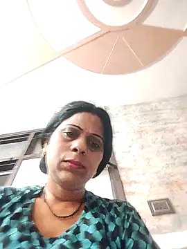 Soniya Roy online show from 05.05.26