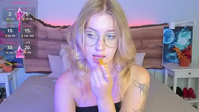 Nerissa xo online show from 09.17.25