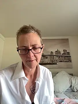 Curvy-Jinx online show from 09.12.25