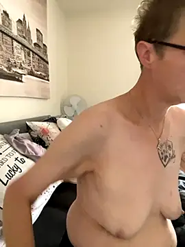 Curvy-Jinx online show from 10.10.25