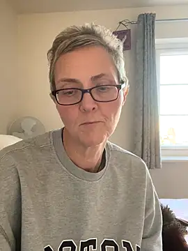 Curvy-Jinx online show from 11.30.25