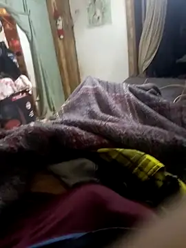 Snapshot of alber907 chatting on 10.31.25 alber907 online show from 10.31.25