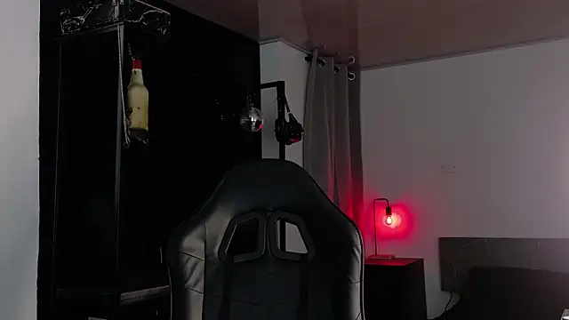 Angelabl0odborne online show from 10.10.25