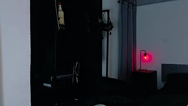 Snapshot of Angelabl0odborne chatting on 01.10.26 Angelabl0odborne online show from 01.10.26