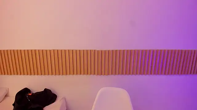 OliviaSweett online show from 11.20.25