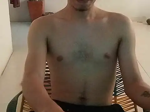 Scarlet Guy online show from 10.07.25